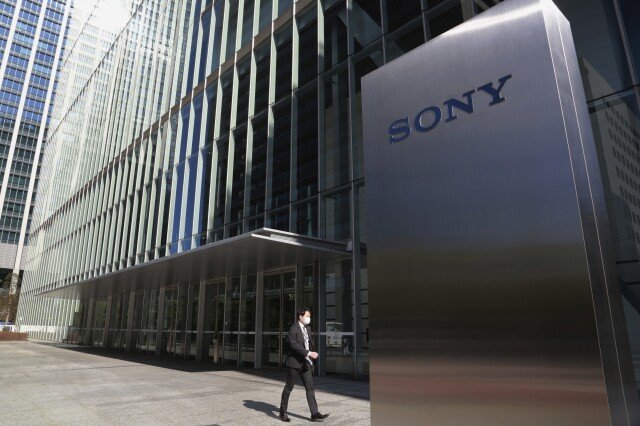 Sony segnala profitti più alti grazie alla sana domanda dei suoi videogiochi, film e musica